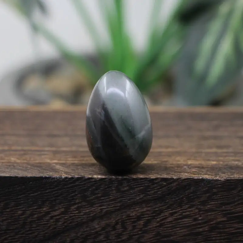 Yoni Egg African Bloodstone - Natural Crystal 20x30mm for Wellness & Meditation | Buddhive