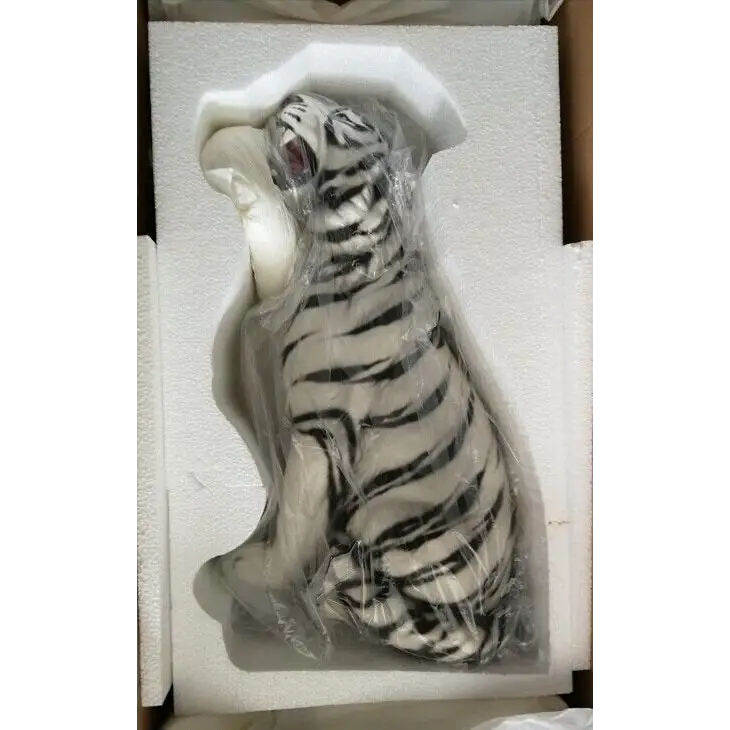 White Tiger Sitting Statue - 70cm